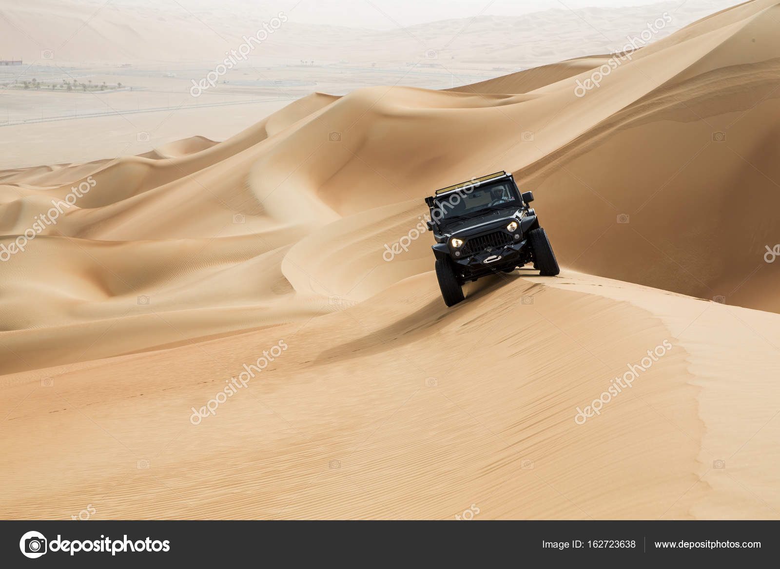 ルブアルハリ砂漠写真素材 ロイヤリティフリールブアルハリ砂漠画像 Depositphotos