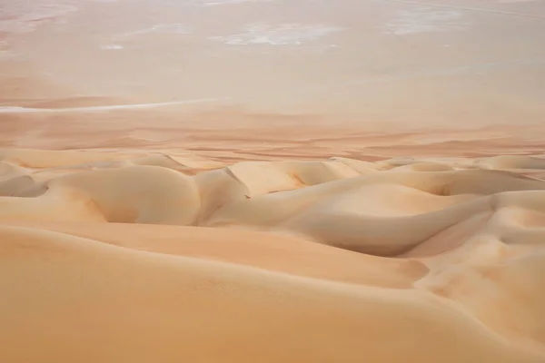 Frota el desierto de al Khali en el Barrio Vacío — Foto de Stock