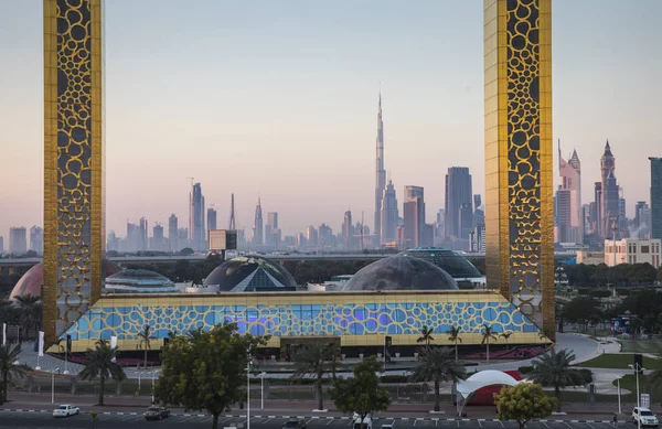 Dubai Emiratos Árabes Unidos Enero 2018 Dubai Edificio Marcos Amanecer — Foto de Stock