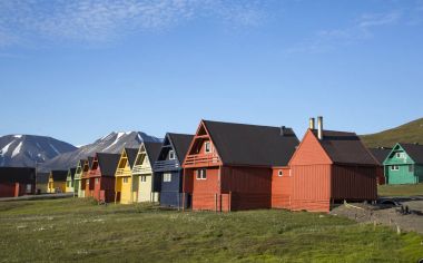 küçük kasaba Lonyearbean kutup Norveç'te