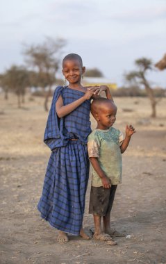 Arusha, Tanzanya, 7 Eylül 2017: genç bir maasai bayanın portresi
