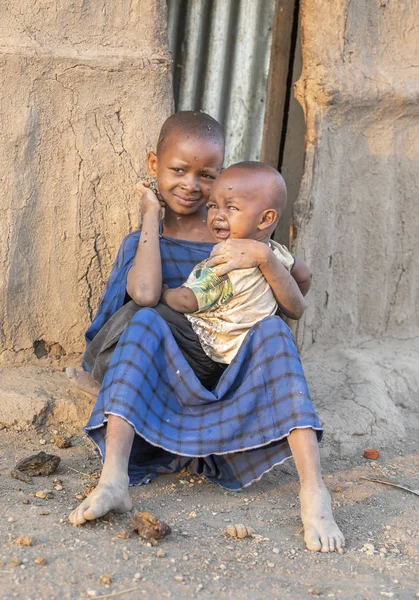 Arusha Tanzanie Září 2017 Maasai Žena Svým Dítětem — Stock fotografie