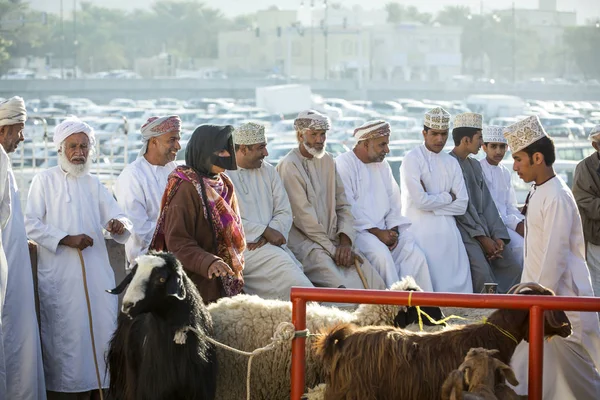 Nizwa Oman Dicembre 2015 Gli Omani Vecchio Mercato Caprino Nizwa — Foto Stock