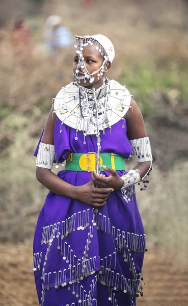 Same Tanzania Giugno 2019 Donna Maasai Abiti Colorati — Foto Stock