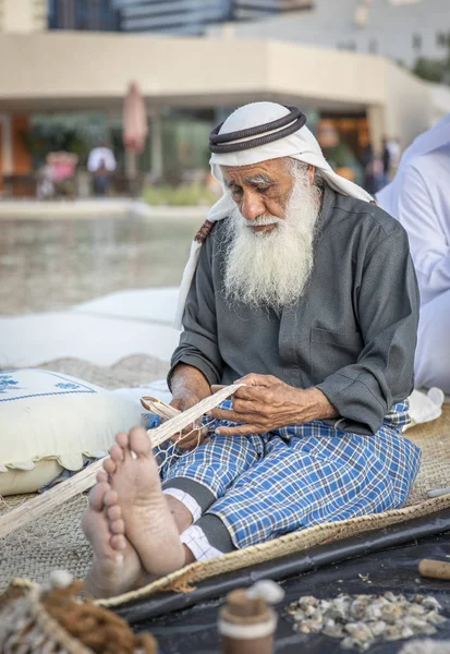 Абу Даби Объединенные Арабские Эмираты Декабря 2019 Года Рыбак Производящий — стоковое фото