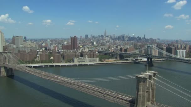 Brooklyn und manhattan bridge — Stockvideo