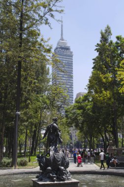 Latinoamericana Kulesi Alameda Central Park