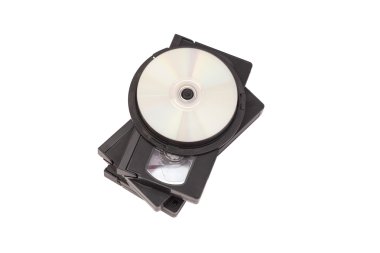 Beyaz arka plan üzerinde izole video kaset ve Cd disk 
