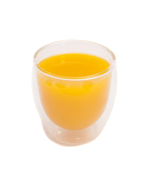 Verre de mangue fraîche sur blanc — Photo