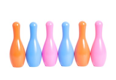 Beyaz arka plan üzerinde izole bowling pin
