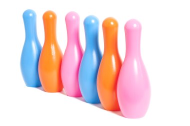 Beyaz arka plan üzerinde izole bowling pin