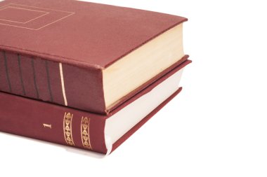 beyaz zemin üzerine iki kitabı