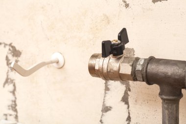 Su tesisatı borusu radyatör montajı için Vanalı