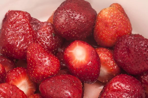 Fresas frescas rojas maduras — Foto de Stock