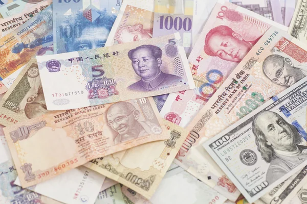 Nemzetközi valuta bankjegyek háttér — Stock Fotó