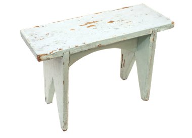 Beyaz arka planda izole edilmiş tahta sandalye