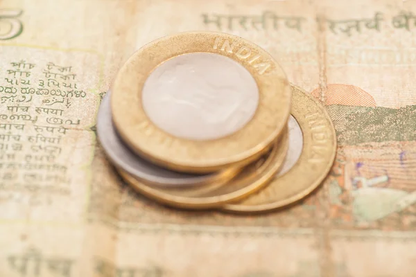 Ινδική ρουπία χαρτονομίσματα και κέρματα — Φωτογραφία Αρχείου
