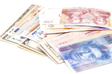 Çeşitli ülkelerden uluslararası para birimleri banknot