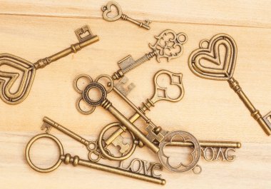 ahşap zemin üzerinde Vintage anahtar
