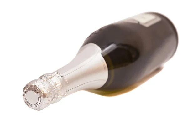 Flaska champagne isolerad på vit bakgrund — Stockfoto