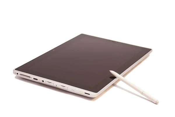 Υπολογιστή tablet με πένα γραφίδας που απομονώνονται σε λευκό — Φωτογραφία Αρχείου