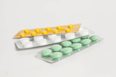 tabletler blister paketleri