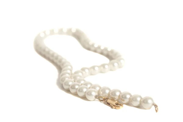 Pearl necklace on white background — Stock Photo, Image