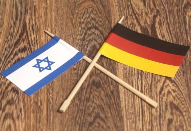 Almanya son İsrail bayrağı 