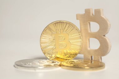 Bitcoin para son bitcoin ahşap işareti
