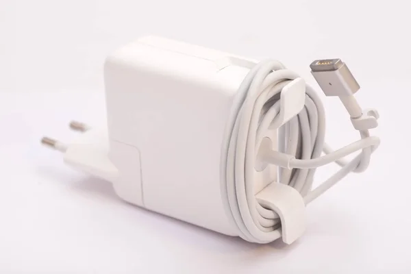 Elektrische Adapter Usb Poort Een Witte Achtergrond — Stockfoto