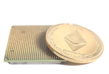 Merkezi işlem birimi Cpu mikroçip ile altın Ethereum