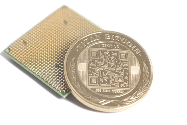 黄金 Bitcoin と中央処理装置 Cpu マイクロ チップ — ストック写真