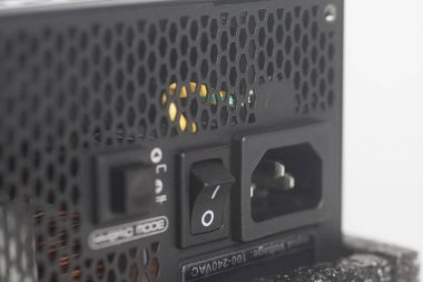 bilgisayar güç kaynağı ünitesi  