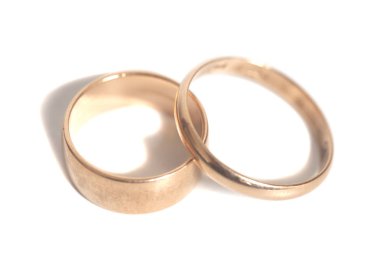 İki Altın Nikah Yüzüğü 