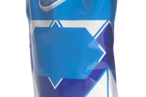 Blauwe verpakking condenced melk — Stockfoto