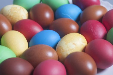 Renkli Paskalya yumurtaları 