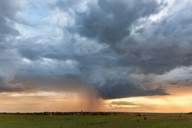 Güzel gün batımı kasırga whit ufuk çizgisi tasarımlar dahil etmek için bir büyük ve çok kolay ekstrakte arka plan yapmak istiyorum