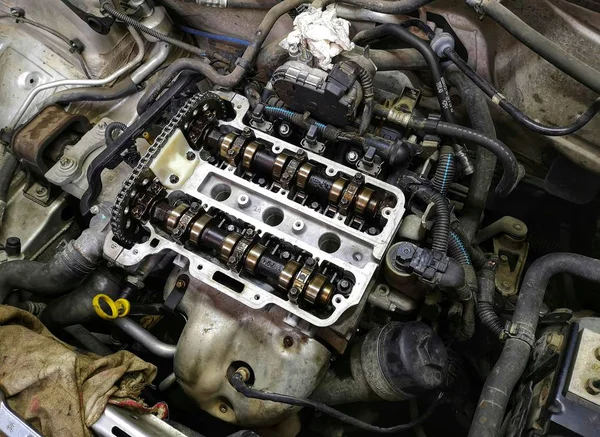 Motor Otevřen Pro Opravu — Stock fotografie