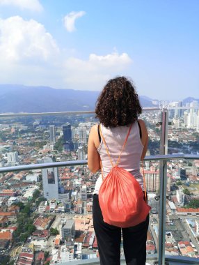 Penang 'daki gökyüzü köprüsünde turist