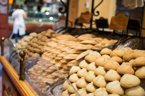 Tipik güzel kurabiyeleri