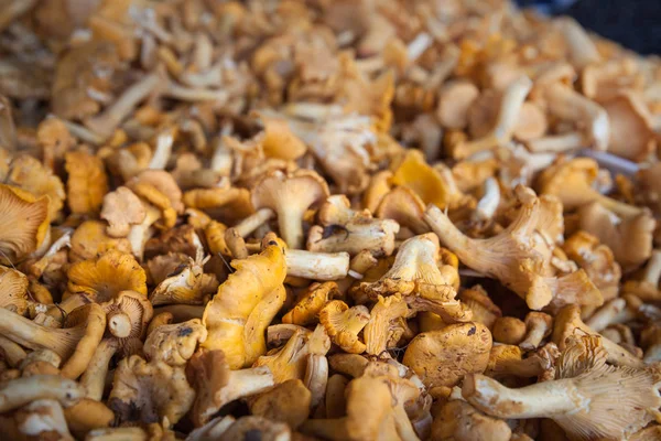 Ahududu içinde belgili tanımlık çarşı