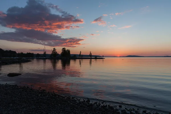 Prachtige zonsondergang in Lahti, Finland — Stockfoto