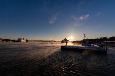 Helsinki kış, gemiler ve buz, dolgu 