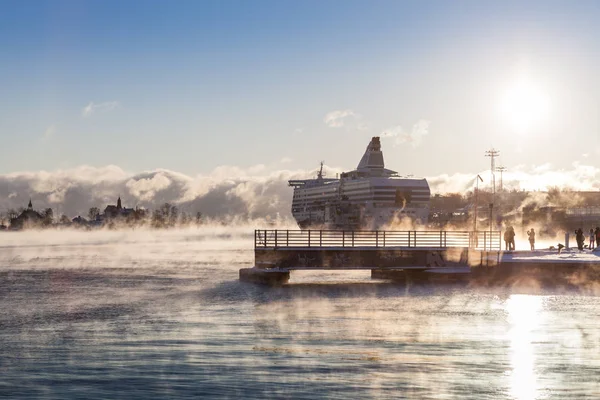 Helsinki kış, gemiler ve buz, dolgu 