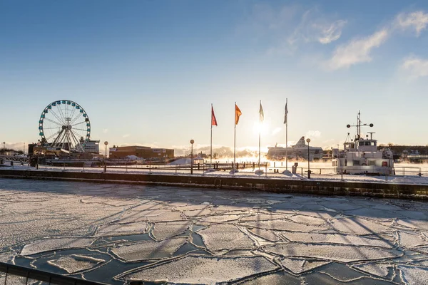 Helsinki kış, gemiler ve buz, dolgu 