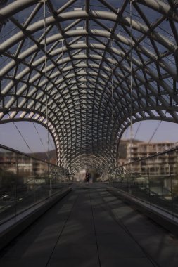 Tiflis Simgesi - Barış Köprüsü, Kura Nehri yansıması, Ekim 2019