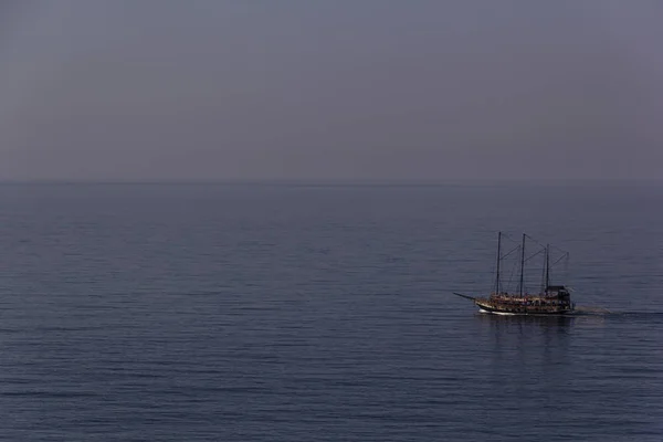 Calm waters of the Aegean, minimalism, background, Turkey — Stock Photo, Image