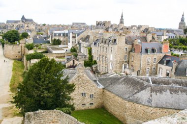 Cityscape Dinan