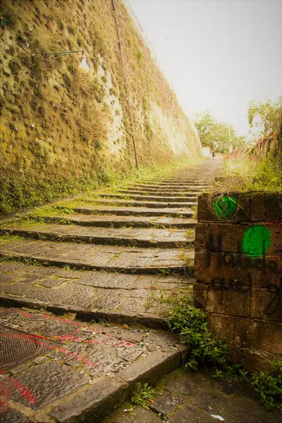 Old stairs in Naples — Stock Photo, Image