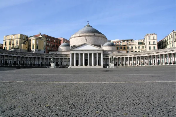 Piazza Plebiscito, Basilica di San Francesco di Paola, Nápoles, Italia — Foto de Stock